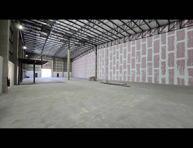 3,743M² WAREHOUSE TO LET IN SPARTAN